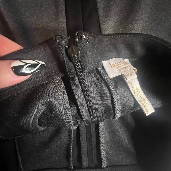 Laundry by Shelli segal size 10 - Picture 3 of 4